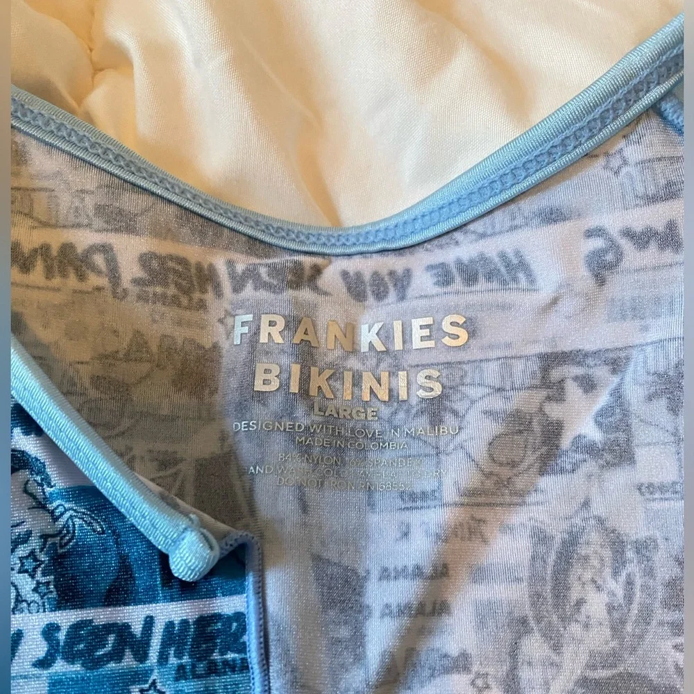 Frankie's Bikinis Blue Tiare Shine Crop Top Size L